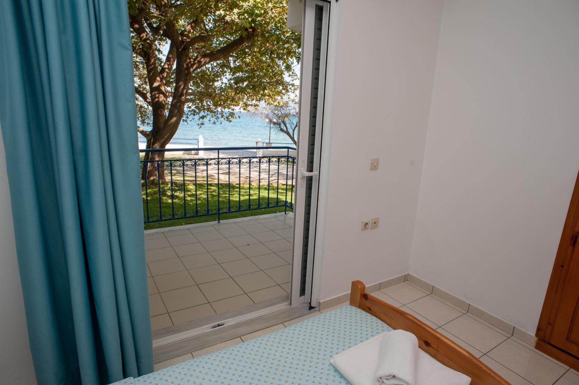 Erodios Apartments Elaionas  Rom bilde